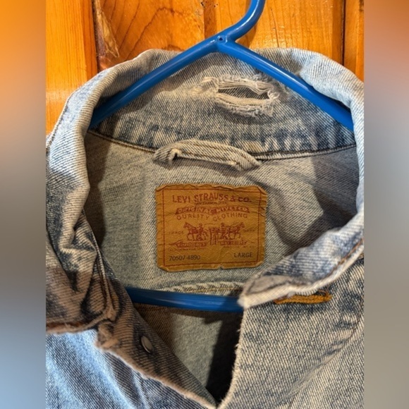 VINTAGE Levi's‎ Jean Jacket#70507-4890 Light Wash Classic Denim - Picture 3 of 5